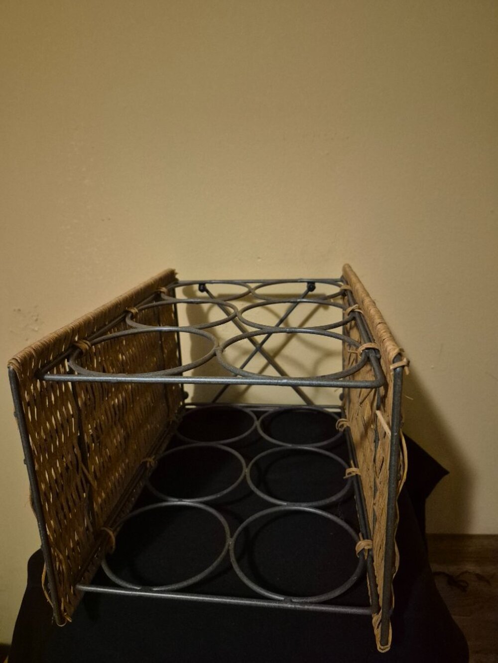VINTAGE WICKER & METAL WINE RACK (1970's) - Picture 5 of 5